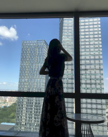美女光屁屁露全身_BD国语免费观看