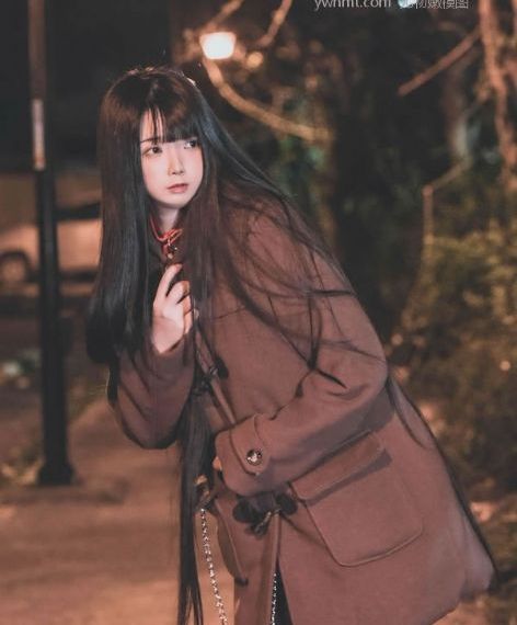 挣扎吧亚当军君_BD英语手机在线观看
