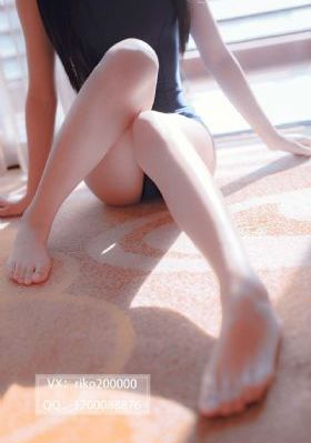 蜜桃a v_4K在线播放观看