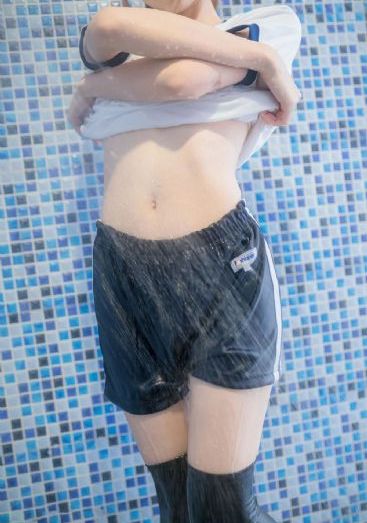 女教师免费观看_超清超清在线观看