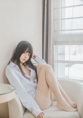 《阿诺拉》免费观看_720手机在线看
