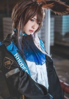笼中女囚剧情_剧情片高清完整版播放